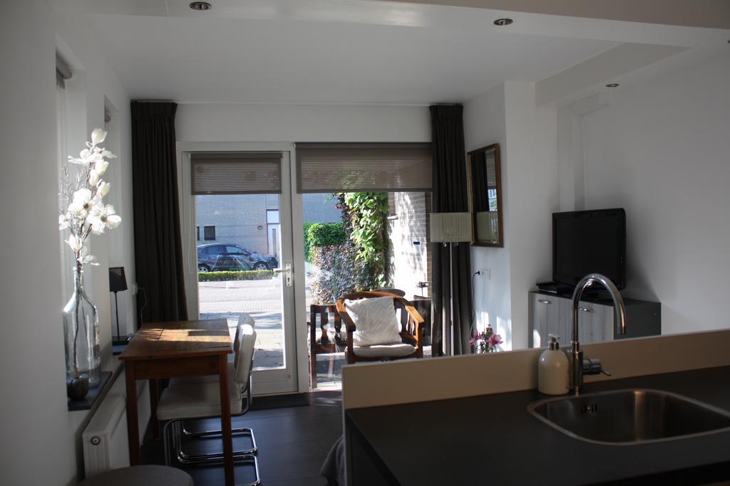 Magnolia Appartement Vlijmen Bagian luar foto