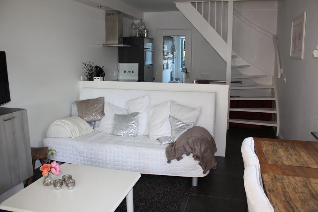 Magnolia Appartement Vlijmen Bagian luar foto