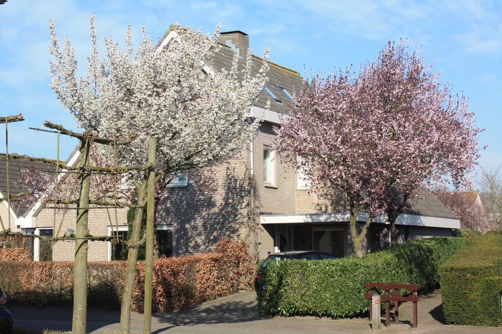 Magnolia Appartement Vlijmen Bagian luar foto
